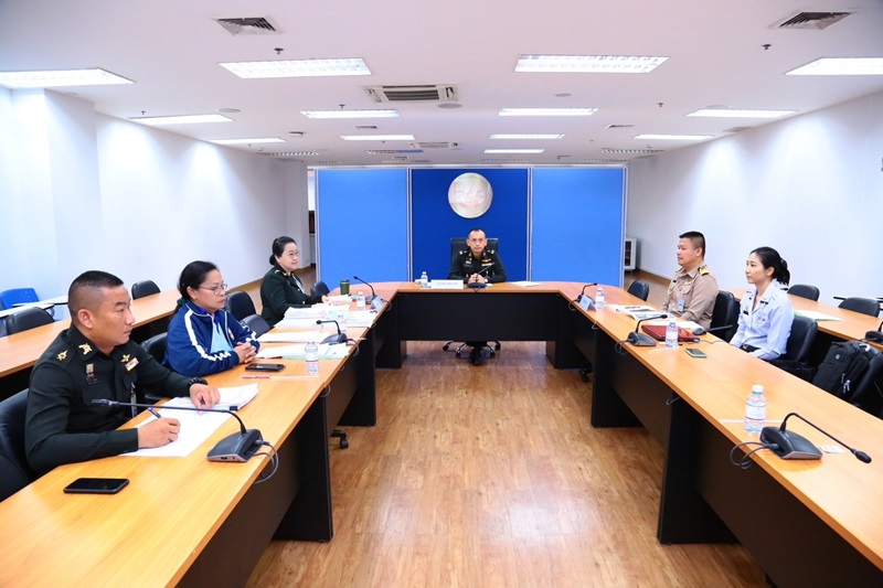 สพร.กห. จัดประชุมพิจารณากรอบแนวทางการตอบคำถามแบบประเมินสถานะการเป็นระบบราชการ 4.0 ในหมวด 1 การนำองค์การ และหมวด 2 การวางแผนเชิงยุทธศาสตร์