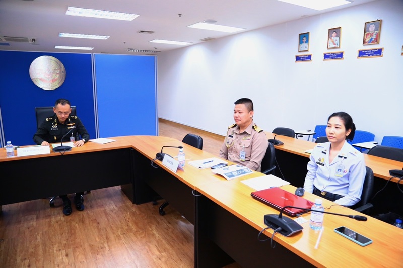 สพร.กห. จัดประชุมพิจารณากรอบแนวทางการตอบคำถามแบบประเมินสถานะการเป็นระบบราชการ 4.0 ในหมวด 1 การนำองค์การ และหมวด 2 การวางแผนเชิงยุทธศาสตร์