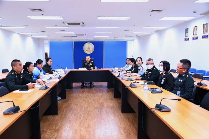 สพร.กห. จัดประชุมพิจารณากรอบแนวทางการตอบคำถามแบบประเมินสถานะการเป็นระบบราชการ 4.0 ในหมวด 3 การให้ความสำคัญกับผู้รับบริการและผู้มีส่วนได้ส่วนเสีย และหมวด 5 การมุ่งเน้นบุคลากร
