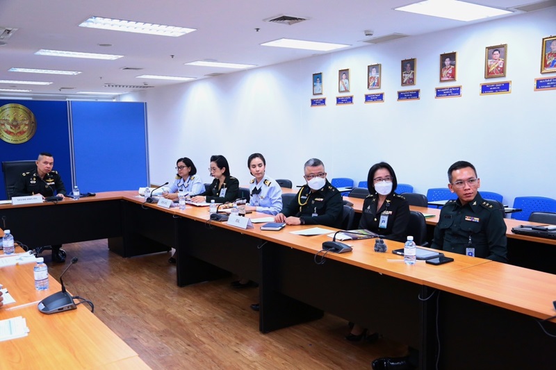 สพร.กห. จัดประชุมพิจารณากรอบแนวทางการตอบคำถามแบบประเมินสถานะการเป็นระบบราชการ 4.0 ในหมวด 3 การให้ความสำคัญกับผู้รับบริการและผู้มีส่วนได้ส่วนเสีย และหมวด 5 การมุ่งเน้นบุคลากร