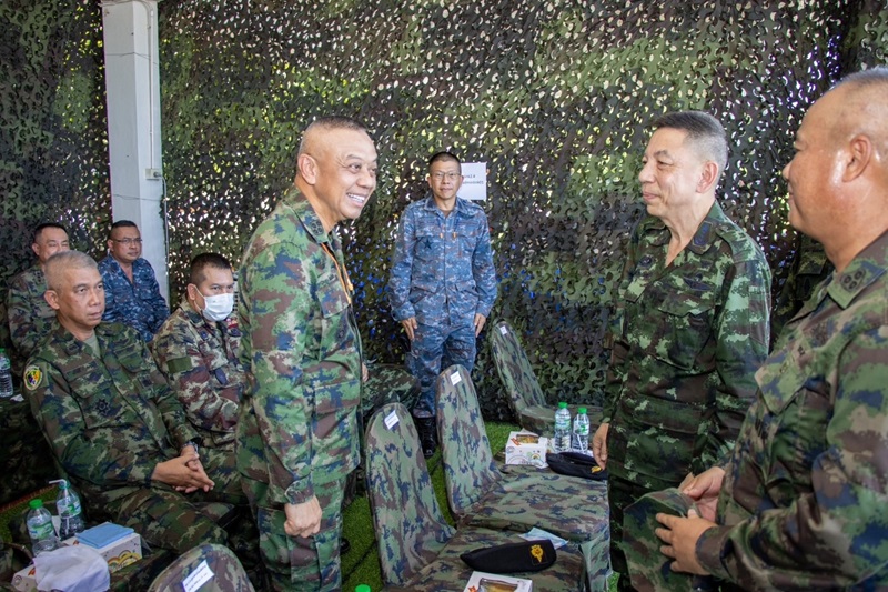 พล.ท.ชูเลิศ จิระรัตนเมธากร ผอ.สพร.กห. ในฐานะประธานอนุกรรมการติดตามประเมินผลการปฏิบัติราชการกลาโหม (อตผ.กห.) พร้อมด้วยคณะ เดินทางไปราชการเพื่อติดตามความก้าวหน้าผลการดำเนินการตามตัวชี้วัดของกระทรวงกลาโหม ประจำปีงบประมาณ พ.ศ.2567