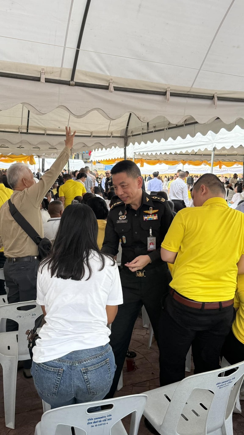 พลโท ชูเลิศ จิระรัตนเมธากร ผู้อำนวยการสำนักพัฒนาระบบราชการกลาโหม เข้าร่วมพิธีเททองหล่อพระบรมรูปสมเด็จพระนเรศวรมหาราช