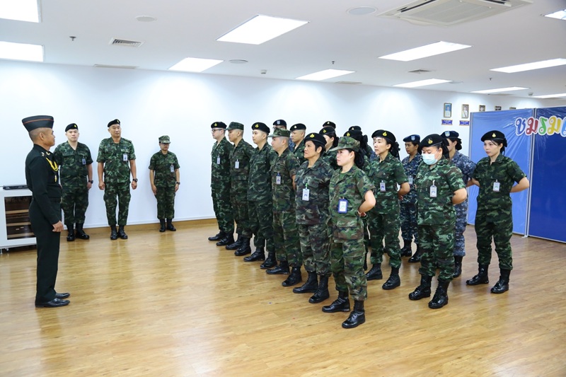 สำนักพัฒนาระบบราชการกลาโหม ได้จัดให้มีการฝึกทบทวนบุคคลท่ามือเปล่าตามแบบพระราชนิยม ประจำปีงบประมาณ พ.ศ. ๒๕๖๘