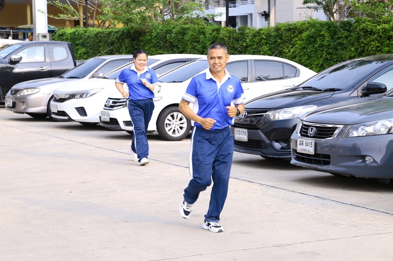 สำนักพัฒนาระบบราชการกลาโหม จัดการทดสอบสมรรถภาพร่างกายกำลังพล ประจำปี ๒๕๖๘ ครั้งที่ ๑ ณ บริเวณสวนเฉลิมพระเกียรติ สำนักงานปลัดกระทรวงกลาโหม (พื้นที่ศรีสมาน
