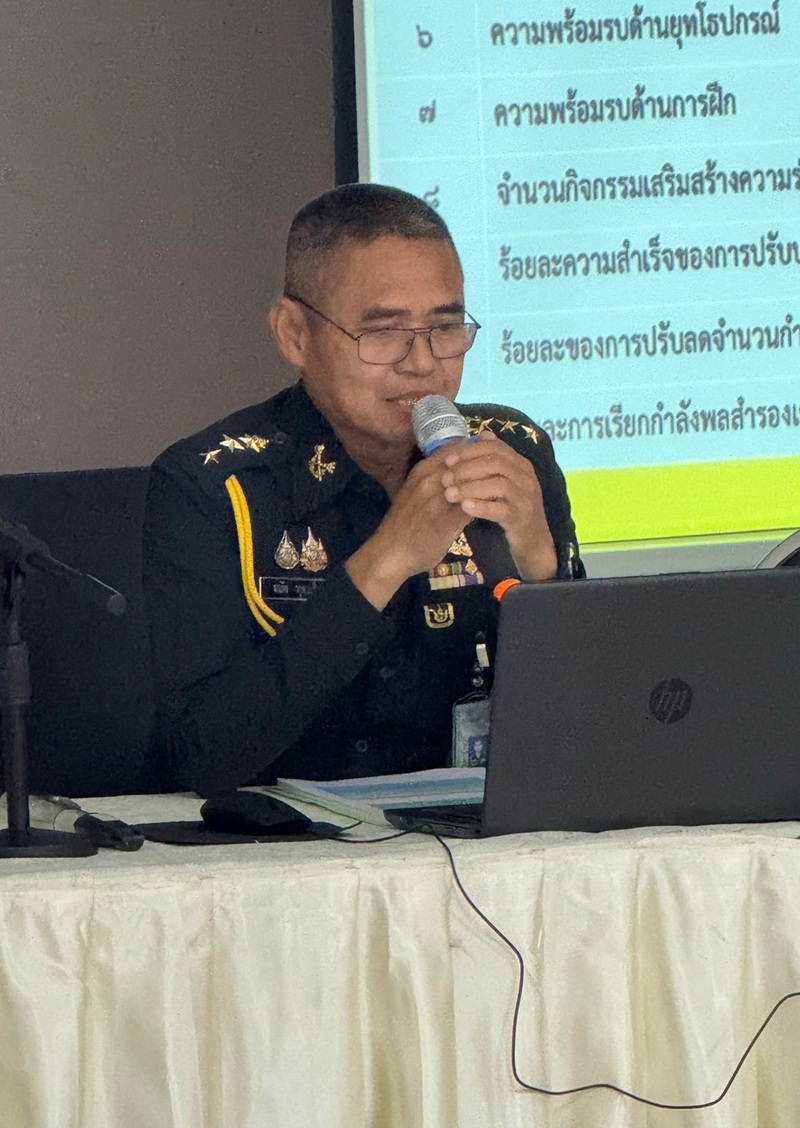 ผู้อำนวยการสำนักพัฒนาระบบราชการกลาโหม ได้มอบให้ พันเอก สมัย พุดพริ้ง ผู้อำนวยการกองส่งเสริมการพัฒนาระบบราชการ และพันเอกหญิง ชญาณ์พิมพ์ อุดงาม นักวิชาการ ประจำสำนักพัฒนาระบบราชการกลาโหม เป็นวิทยากรบรรยาย ในวิชา "การพัฒนาระบบราชการ"