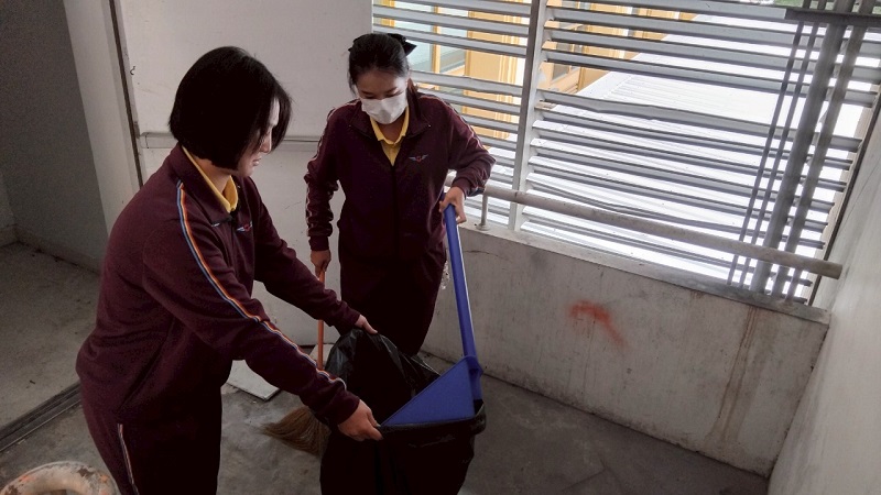 สำนักพัฒนาระบบราชการกลาโหม ได้จัดกำลังพลร่วมทำความสะอาด
