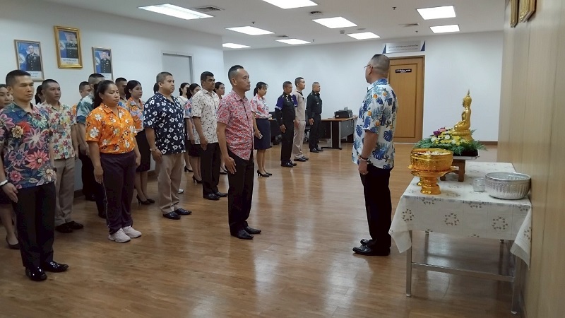 สำนักพัฒนาระบบราชการกลาโหม จัดพิธีสรงน้ำพระ เสริมสิริมงคลวันปีใหม่ไทย เนื่องในเทศกาลสงกรานต์ ประจำปี ๒๕๖๘