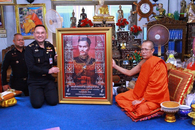 สำนักพัฒนาระบบราชการกลาโหม ได้จัดกิจกรรม “ก้าวด้วยธรรม นำด้วยใจ สายใยแห่งบุญ” ณ จ.พระนครศรีอยุธยา