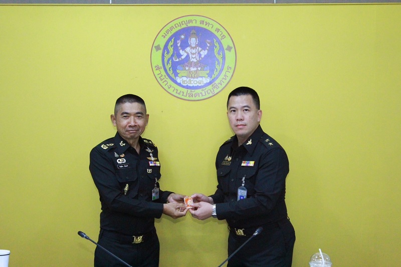 สำนักงานปลัดกระทรวงกลาโหม (สำนักพัฒนาระบบราชการกลาโหม) ในฐานะหัวหน้าคณะทำงานติดตามประเมินผลการปฏิบัติราชการกลาโหม ได้จัดการประชุมติดตามความก้าวหน้าผลการดำเนินงานตัวชี้วัดของกองบัญชาการกองทัพไทย ประจำปีงบประมาณ พ.ศ. ๒๕๖๘