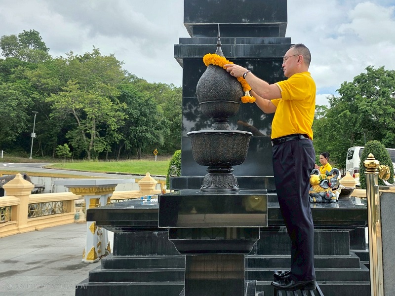 พลโท วิริทธิ์พล พานนิล ผู้อำนวยการสำนักพัฒนาระบบราชการกลาโหม และภริยา ได้นำคณะผู้เข้าร่วมการสัมมนาเชิงปฏิบัติการของหน่วยขึ้นตรงกระทรวงกลาโหม และเหล่าทัพ ประจำปีงบประมาณ พ.ศ. ๒๕๖๙