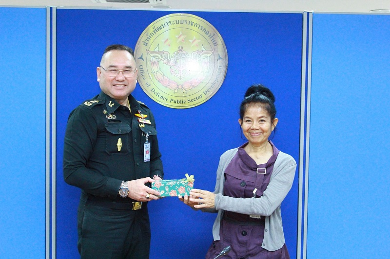 สำนักพัฒนาระบบราชการกลาโหม ได้ต้อนรับคณะตรวจเยี่ยมศึกษา “โครงการสำนักงานปลัดแห่งความสุข” จากกรมเสมียนตรา และคณาจารย์จากมหาวิทยาลัยมหิดล