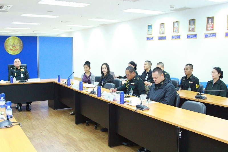 สำนักพัฒนาระบบราชการกลาโหม ได้ต้อนรับคณะตรวจเยี่ยมศึกษา “โครงการสำนักงานปลัดแห่งความสุข” จากกรมเสมียนตรา และคณาจารย์จากมหาวิทยาลัยมหิดล