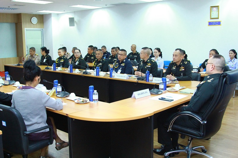 สำนักพัฒนาระบบราชการกลาโหม ได้ต้อนรับคณะตรวจเยี่ยมศึกษา “โครงการสำนักงานปลัดแห่งความสุข” จากกรมเสมียนตรา และคณาจารย์จากมหาวิทยาลัยมหิดล