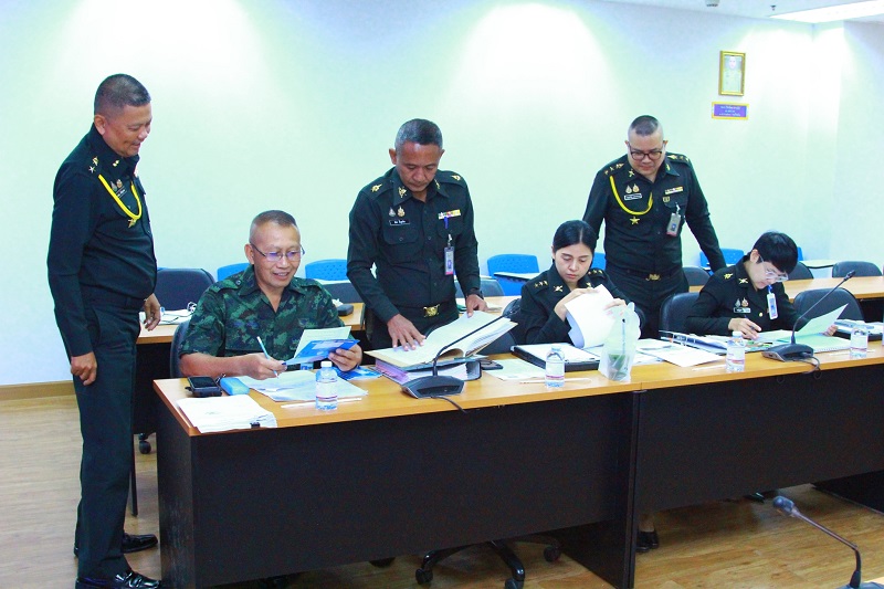 สำนักพัฒนาระบบราชการกลาโหม ได้จัดการประชุมเพื่อรับการตรวจการปฏิบัติราชการ ประจำปีงบประมาณ พ.ศ. ๒๕๖๘