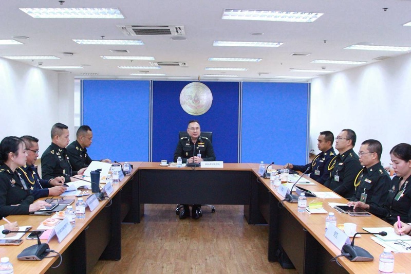 สำนักพัฒนาระบบราชการกลาโหม ได้จัดการประชุมเตรียมการประเมินผลการปฏิบัติราชการของกระทรวงกลาโหม ประจำปีงบประมาณ พ.ศ. ๒๕๖๙ ณ ห้องประชุมสำนักพัฒนาระบบราชการกลาโหม ชั้น ๒ อาคารสำนักงานปลัดกระทรวงกลาโหม (พื้นที่ศรีสมาน)