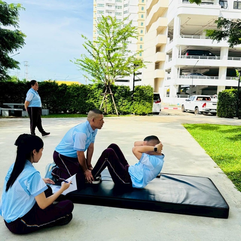 สำนักพัฒนาระบบราชการกลาโหม จัดการทดสอบสมรรถภาพร่างกายกำลังพล ประจำปี ๒๕๖๘ ครั้งที่ ๒ ณ บริเวณสวนเฉลิมพระเกียรติ สำนักงานปลัดกระทรวงกลาโหม (พื้นที่ศรีสมาน)