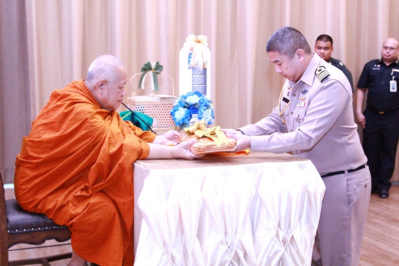 สำนักพัฒนาระบบราชการกลาโหม ได้นำกำลังพล เข้าร่วมการอบรมศีลธรรมแก่ข้าราชการ ลูกจ้างประจำ และพนักงานราชการ ในสังกัดสำนักงานปลัดกระทรวงกลาโหม ณ ห้องมีสุข (ชั้น ๑) อาคารสำนักงานปลัดกระทรวงกลาโหม (พื้นที่ศรีสมาน)