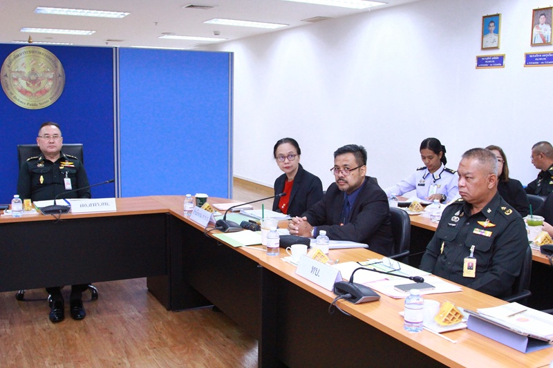 สำนักพัฒนาระบบราชการกลาโหม ได้จัดการประชุมคณะทำงานพัฒนาระบบราชการกลาโหม เพื่อพิจารณาตัวชี้วัดของกระทรวงกลาโหม (สำนักงานปลัดกระทรวงกลาโหม กองบัญชาการกองทัพไทย กองทัพบก กองทัพเรือ และกองทัพอากาศ) ประจำปีงบประมาณ พ.ศ. ๒๕๖๙ ณ ห้องประชุมสำนักพัฒนาระบบราชการกลาโหม ชั้น ๒ อาคารสำนักงานปลัดกระทรวงกลาโหม (พื้นที่ศรีสมาน)