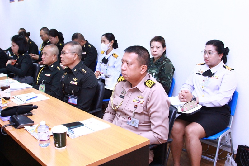 สำนักพัฒนาระบบราชการกลาโหม ได้จัดการประชุมคณะทำงานพัฒนาระบบราชการกลาโหม เพื่อพิจารณาตัวชี้วัดของกระทรวงกลาโหม (สำนักงานปลัดกระทรวงกลาโหม กองบัญชาการกองทัพไทย กองทัพบก กองทัพเรือ และกองทัพอากาศ) ประจำปีงบประมาณ พ.ศ. ๒๕๖๙ ณ ห้องประชุมสำนักพัฒนาระบบราชการกลาโหม ชั้น ๒ อาคารสำนักงานปลัดกระทรวงกลาโหม (พื้นที่ศรีสมาน)