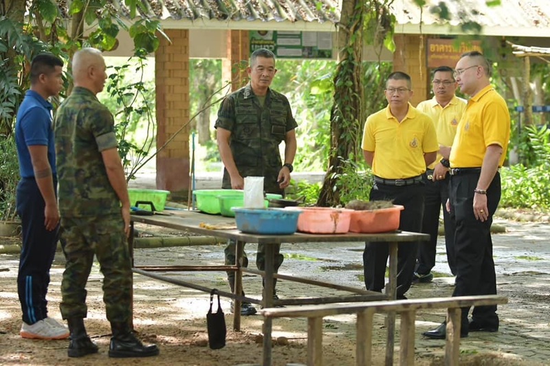 สำนักงานปลัดกระทรวงกลาโหม (สำนักพัฒนาระบบราชการกลาโหม) ในฐานะหัวหน้าคณะทำงานติดตามประเมินผลการปฏิบัติราชการกลาโหม ได้เดินทางไปติดตามความก้าวหน้าผลการดำเนินงานตัวชี้วัดของกองทัพเรือ ประจำปีงบประมาณ พ.ศ. ๒๕๖๘ ณ กองบัญชาการ กองเรือยุทธการ ฐานทัพเรือสัตหีบ อ.สัตหีบ จ.ชลบุรี