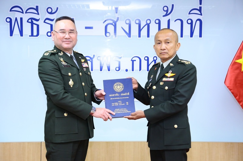 สำนักพัฒนาระบบราชการกลาโหม ได้จัดพิธีลงนามรับ - ส่งหน้าที่ ผู้อำนวยการสำนักพัฒนาระบบราชการกลาโหม