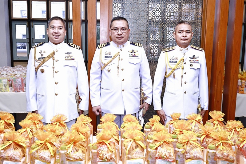 พล.ท.กัณฑ์ชัย ประจวบอารีย์ ผอ.สพร.กห. พร้อมด้วยข้าราชการ สพร.กห. เข้าร่วมกิจกรรมเนื่องในวันนวมินทรมหาราช