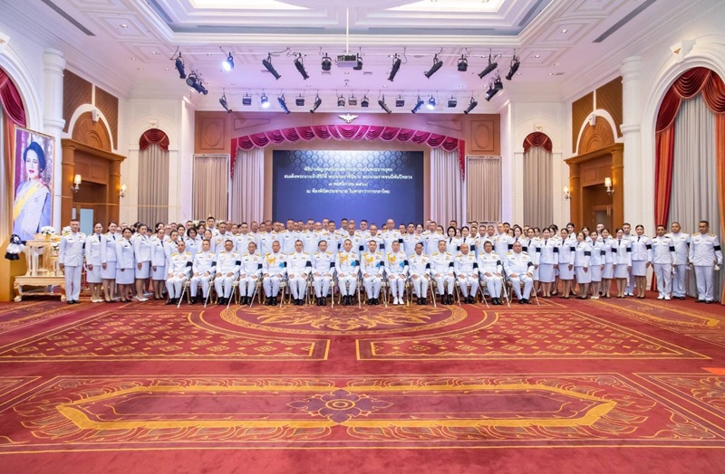 พล.ท.กัณฑ์ชัย ประจวบอารีย์ ผอ.สพร.กห. ได้นำข้าราชการ สพร.กห. เข้าร่วมพิธี บำเพ็ญกุศลถวายเป็นพระราชกุศลแด่ สมเด็จพระนางเจ้าสิริกิติ์ พระบรมราชินีนาถ พระบรมราชชนนีพันปีหลวง ในวาระครบ ๑๕ วัน (ปัณรสมวาร) แห่งการสวรรคต ใน ๗ พ.ย.๖๘