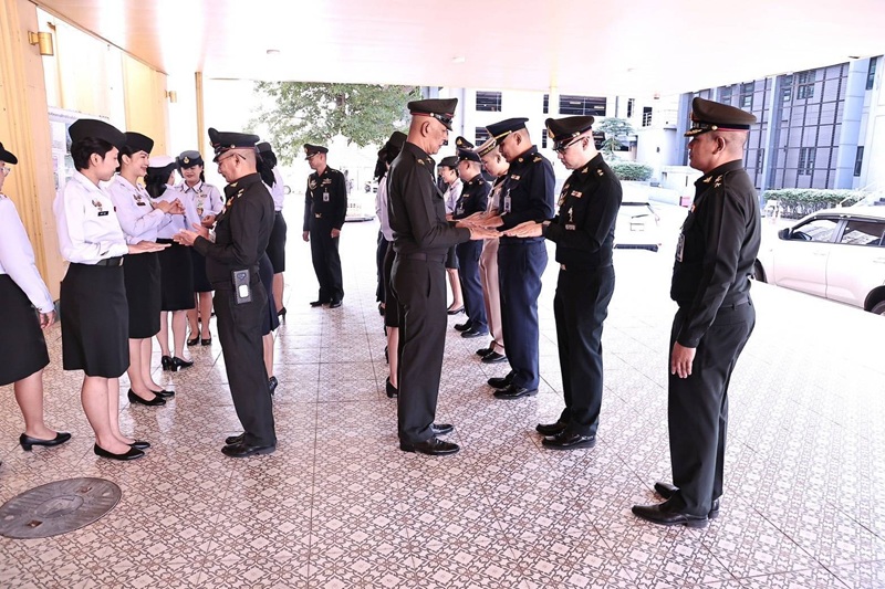การฝึกทบทวนบุคคลท่ามือเปล่าตามแบบพระราชนิยม ประจำปีงบประมาณ พ.ศ. ๒๕๖๙ ให้กับกำลังพล สพร.กห.
