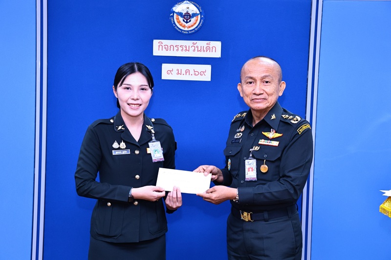 สพร.กห. ได้จัดพิธีมอบทุนการศึกษาให้แก่ บุตรข้าราชการ และพนักงานราชการของ สพร.กห. เนื่องในวันเด็กแห่งชาติ ประจำปีงบประมาณ พ.ศ. ๒๕๖๙
