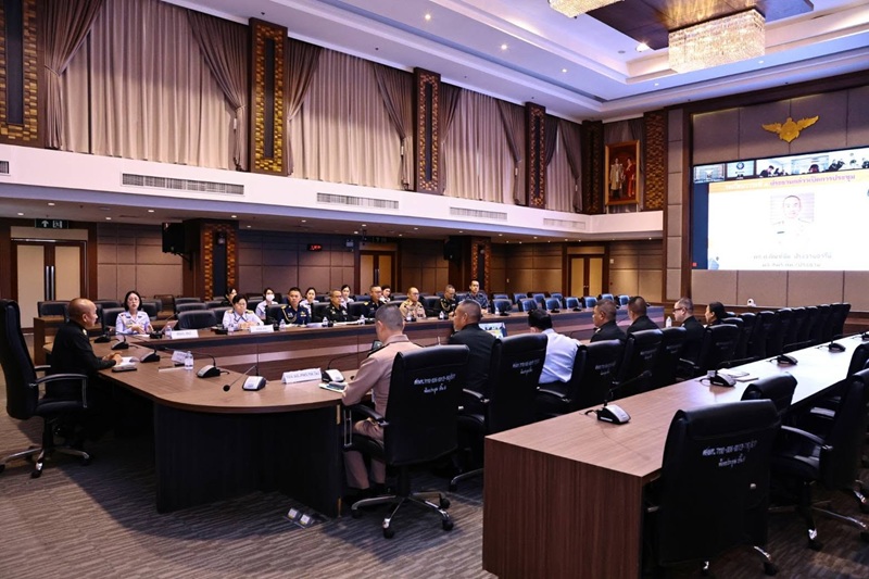 สพร.กห. ได้จัดการประชุมซักซ้อมการตอบประเด็นคำถามเพื่อเตรียมรับตรวจประเมินรางวัลเลิศรัฐ ประเภทรางวัลคุณภาพการบริหารจัดการภาครัฐ สาขา PMQA รายหมวด ประจำปี ๒๕๖๙ ณ ห้องประชุม ชั้น ๖ อาคาร สป.(ศรีสมาน) และผ่านสื่ออิเล็กทรอนิกส์ (Cisco Meeting) โดยมี ผอ.สพร.กห. เป็นประธาน