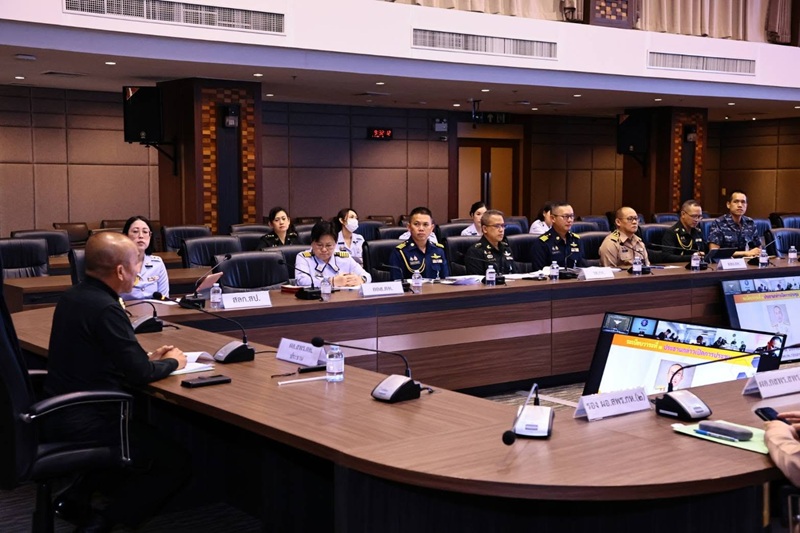 สพร.กห. ได้จัดการประชุมซักซ้อมการตอบประเด็นคำถามเพื่อเตรียมรับตรวจประเมินรางวัลเลิศรัฐ ประเภทรางวัลคุณภาพการบริหารจัดการภาครัฐ สาขา PMQA รายหมวด ประจำปี ๒๕๖๙ ณ ห้องประชุม ชั้น ๖ อาคาร สป.(ศรีสมาน) และผ่านสื่ออิเล็กทรอนิกส์ (Cisco Meeting) โดยมี ผอ.สพร.กห. เป็นประธาน
