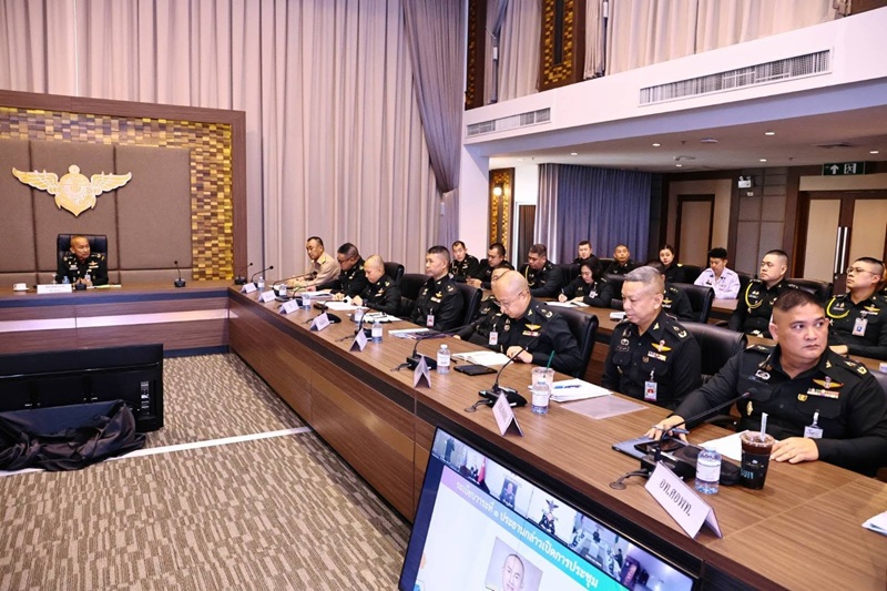 สพร.กห. ได้จัดการประชุมซักซ้อมการตอบประเด็นคำถาม เพื่อเตรียมรับตรวจประเมินรางวัลเลิศรัฐ ประเภทรางวัลคุณภาพการบริหารจัดการภาครัฐ สาขา PMQA รายหมวด (หมวด ๓ ด้านการมุ่งเน้นผู้รับบริการและผู้มีส่วนได้ส่วนเสีย) ประจำปีงบประมาณ พ.ศ. ๒๕๖๙ ณ ห้องประชุม ชั้น ๖ อาคาร สป.(ศรีสมาน) และผ่านสื่ออิเล็กทรอนิกส์ (Cisco Meeting) โดยมี พล.ท.กัณฑ์ชัย ประจวบอารีย์ ผอ.สพร.กห. เป็นประธาน