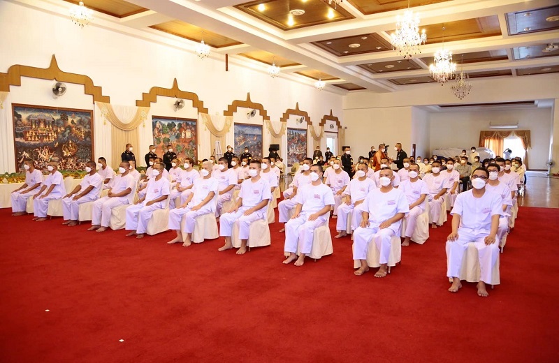 พล.ท.สุรศักดิ์ วรรณสมบูรณ์ ผอ.สพร.กห. เข้าร่วมในพิธีบรรพชาอุปสมบทและปฏิบัติธรรมเฉลิมพระเกียรติถวายเป็นพระกุศลแด่พระเจ้าวรวงศ์เธอ พระองค์เจ้าอทิตยาทรกิติคุณ เนื่องในโอกาสทรงเจริญพระชันษา ครบ 3 รอบ 36 ปี ณ วัดพิชยญาติการามวรวิหาร