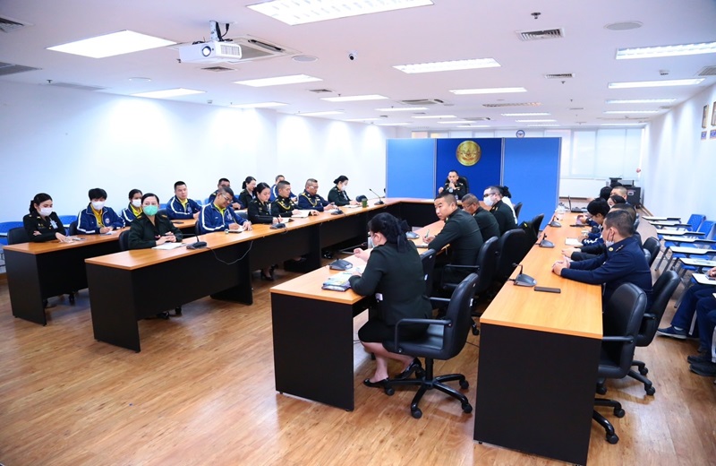 พล.ต.สุกิจ สุเมธาศร รอง ผอ.สพร.กห. (2) พร้อมด้วยข้าราชการ สพร.กห. เข้าร่วมประชุมการส่งเสริมและดูแลสุขภาพกำลังพล "โครงการสุขภาพ​ ลดพุง​ ลดโรค​ "