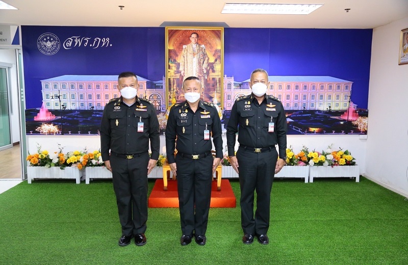 พล.อ.นุชิต ศรีบุญส่ง รอง ปล.กห.(3) ได้เดินทางรับฟังการบรรยายสรุปภารกิจการปฏิบัติงานของหน่วย สพร.กห. และ สตน.กห. ณ ห้องประชุมชั้น 6 อาคาร สป.(ศรีสมาน) และตรวจเยี่ยม สพร.กห. ณ ที่ตั้งหน่วย