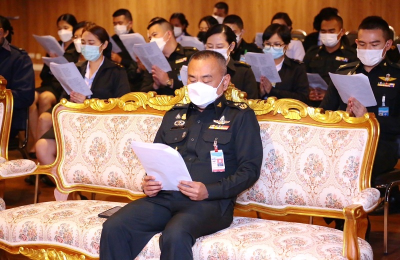 สพร.กห. ร่วมเจริญพระพุทธมนต์และเจริญจิตตภาวนาเป็นกรณีพิเศษ โดยอันเชิญบทสวด “โพชฌังคปริตร” ร่วมอธิษฐานจิตถวายพระพรด้วยหัวใจแห่งความจงรักภักดี เพื่อถวายพระพรชัยมงคล แด่สมเด็จพระเจ้าลูกเธอ เจ้าฟ้าพัชรกิติยาภา นเรนทิราเทพยวดี กรมหลวงราชสาริณีสิริพัชร มหาวัชรราชธิดา