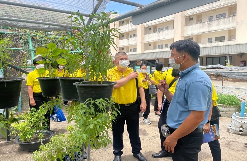 ข้าราชการ สพร.กห. จำนวน 5 นาย เดินทางไปศึกษาดูงาน ณ พิพิธภัณฑ์การเกษตรเฉลิมพระเกียรติ พระบาทสมเด็จพระเจ้าอยู่หัว (องค์การมหาชน) จ.ปทุมธานี