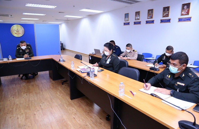 สพร.กห. จัดประชุม นขต.สพร.กห. ครั้งที่ 9/2565 เพื่อติดตามผลการดำเนินงานที่ผ่านมา และชี้แจงในเรื่องที่สำคัญ ณ ห้องประชุม สพร.กห. ชั้น 2 อาคาร สป. (ศรีสมาน)