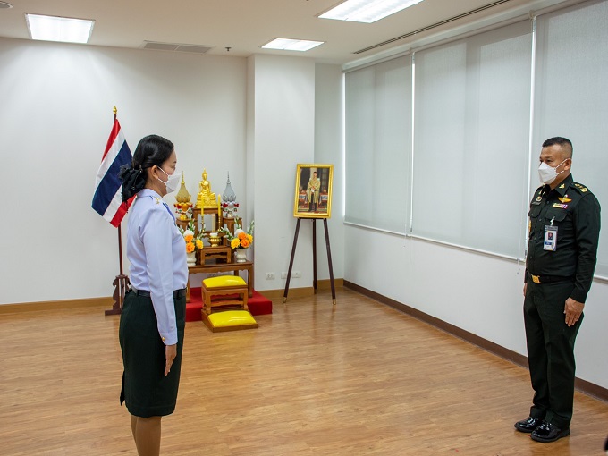 พิธีประดับยศ พ.อ.หญิง ชญาณ์พิมพ์ อุดงาม