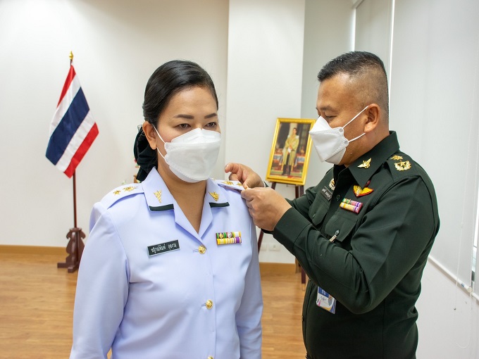 พิธีประดับยศ พ.อ.หญิง ชญาณ์พิมพ์ อุดงาม