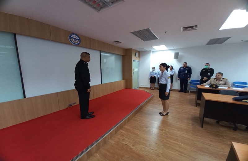 สพร.กห. จัดฝึกอบรมทบทวนบุคคลท่ามือเปล่าตามแบบพระราชนิยม ณ ห้องประชุม สพร.กห. ชั้น 2 อาคาร สป.(ศรีสมาน)