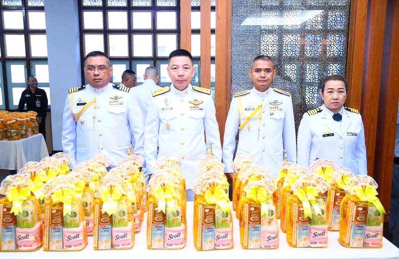 พล.อ.สนิธชนก สังขจันทร์ ปล.กห. เป็นประธานการจัดกิจกรรม เนื่องในวันนวมินทรมหาราช (13 ต.ค.66) เพื่อน้อมรำลึกในพระมหากรุณาธิคุณของพระบาทสมเด็จพระบรมชนกาธิเบศร มหาภูมิพลอดุลยเดชมหาราช บรมนาถบพิตร