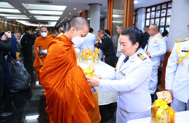 พล.อ.สนิธชนก สังขจันทร์ ปล.กห. เป็นประธานการจัดกิจกรรม เนื่องในวันนวมินทรมหาราช (13 ต.ค.66) เพื่อน้อมรำลึกในพระมหากรุณาธิคุณของพระบาทสมเด็จพระบรมชนกาธิเบศร มหาภูมิพลอดุลยเดชมหาราช บรมนาถบพิตร