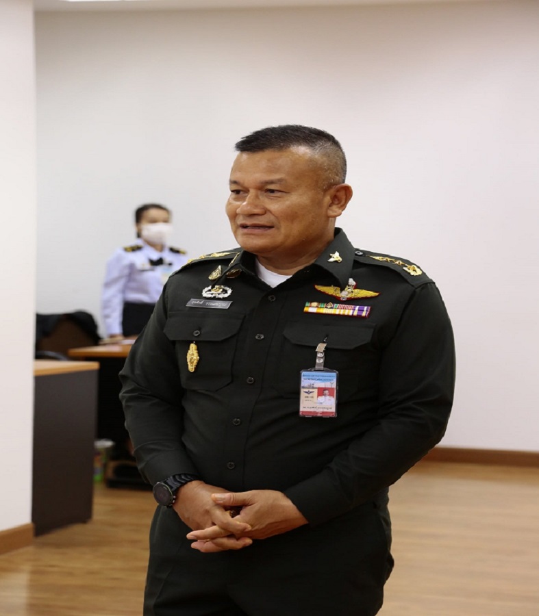 ผอ.สพร.กห. พร้อมด้วยข้าราชการ สพร.กห. ร่วมกิจกรรมสรงน้ำพระ วันปีใหม่ไทย เนื่องในเทศกาลสงกรานต์