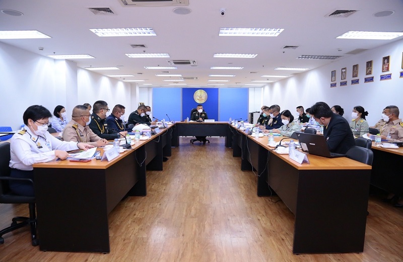 สพร.กห. จัดการประชุมติดตามความก้าวหน้าผลการดำเนินการตามตัวชี้วัดของ กห., สป., บก.ทท., ทบ., ทร., ทอ., อผศ. และ สทป. ประจำปีงบประมาณ พ.ศ.2565 รอบ 9 เดือน (1 ต.ค.64 - 30 มิ.ย.65) ณ ห้องประชุม สพร.กห. ชั้น 2 อาคาร สป.(ศรีสมาน)