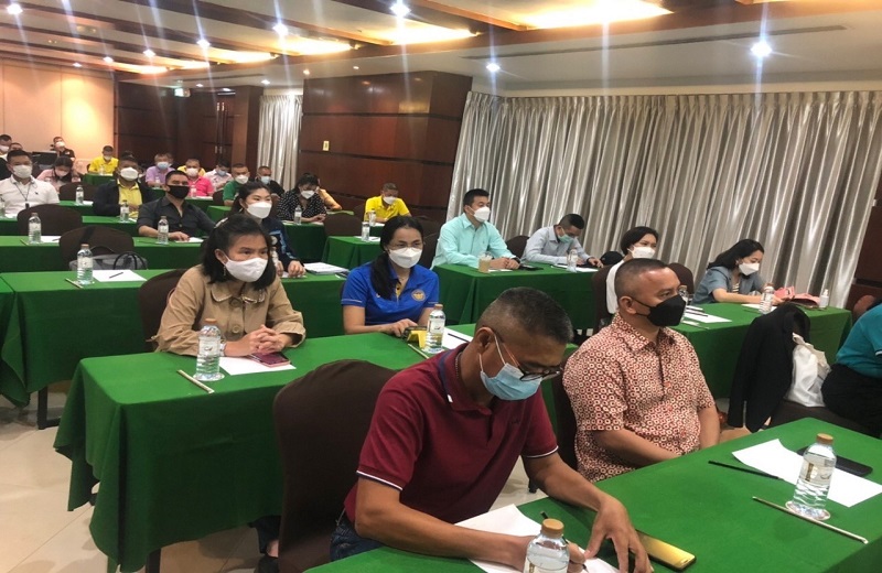 สพร.กห. จัดอบรมสัมมนาเชิงปฏิบัติการ เรื่อง การพัฒนาระบบราชการและการส่งเสริมการจัดการความรู้ (KM) ของ สป. ประจำปีงบประมาณ พ.ศ.2565 ณ โรงแรมลองบีช การ์เด้น โฮเต็ล แอนด์ สปา จว.ชลบุรี