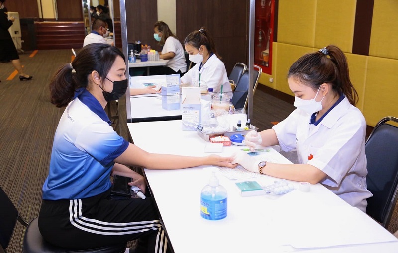 ข้าราชการ สพร.กห. ร่วมกิจกรรมบริจาคโลหิต