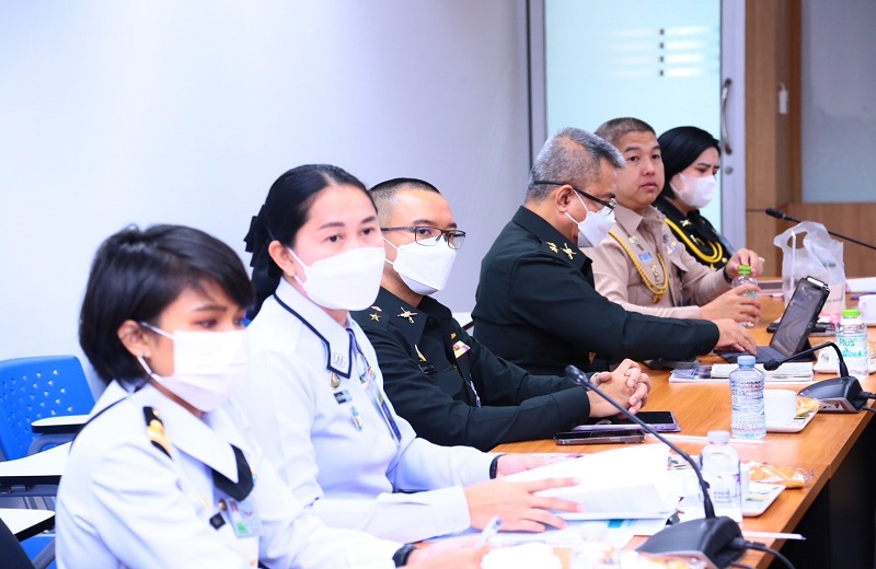 สพร.กห. จัดการประชุมเพื่อติดตามความก้าวหน้าของการดำเนินการติดตามคำรับรองการปฏิบัติราชการของ สป. ทบ. ทอ. ทร. และ สทป. ประจำปีงบประมาณ พ.ศ.2566 รอบ 9 เดือน ณ ห้องประชุม สพร.กห. ชั้น2 อาคาร สป.(ศรีสมาน)