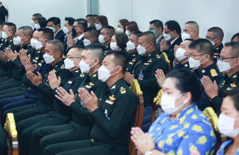 พล.ท.สุรศักดิ์ วรรณสมบูรณ์ ผอ.สพร.กห. เข้าร่วมงานวันคล้ายวันสถาปนา ทสอ.กห. ครบรอบ 27 ปี ประจำปีงบประมาณ พ.ศ.2565