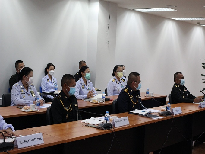 ประชุมรับนโยบาย ผอ.สพร.กห.